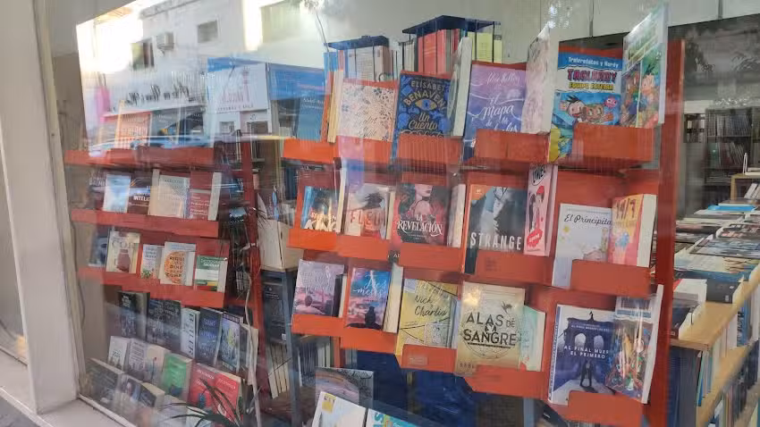 Acr&oacute;polis Libros y Revistas