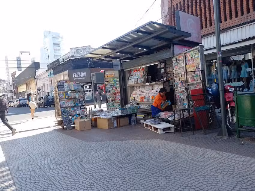 Diarios y Revista El Enano