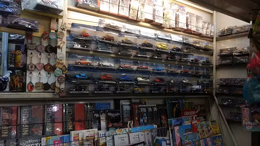 Kiosco de diarios y revistas san mart&iacute;n