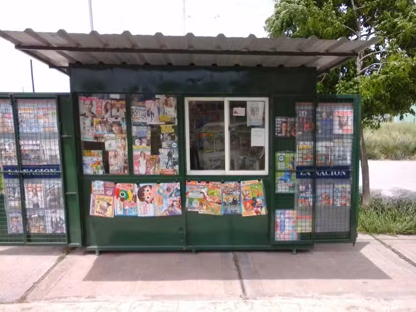 Kiosco Diarios y Revistas &ldquo;Arco Iris&rdquo;