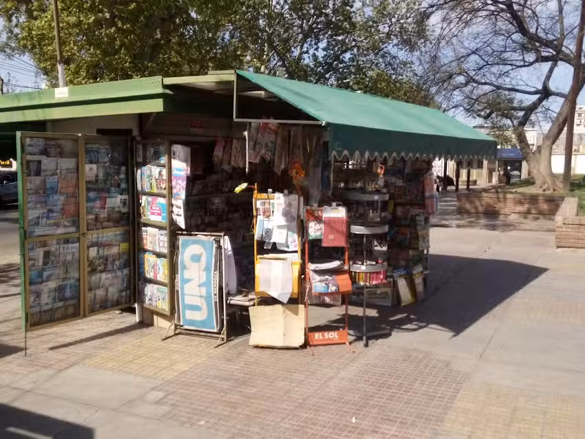 Kiosko Diarios Y Revistas del Hospital Notti