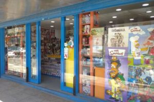 LA REViSTERiA – Comics [Sucursal: Lomas de Zamora]