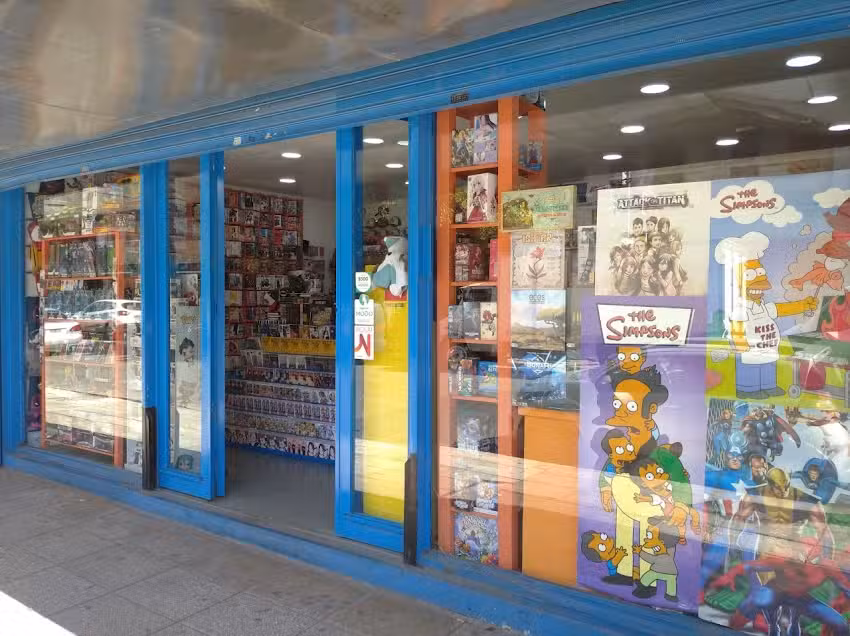 LA REViSTERiA &ndash; Comics [Sucursal: Lomas de Zamora]