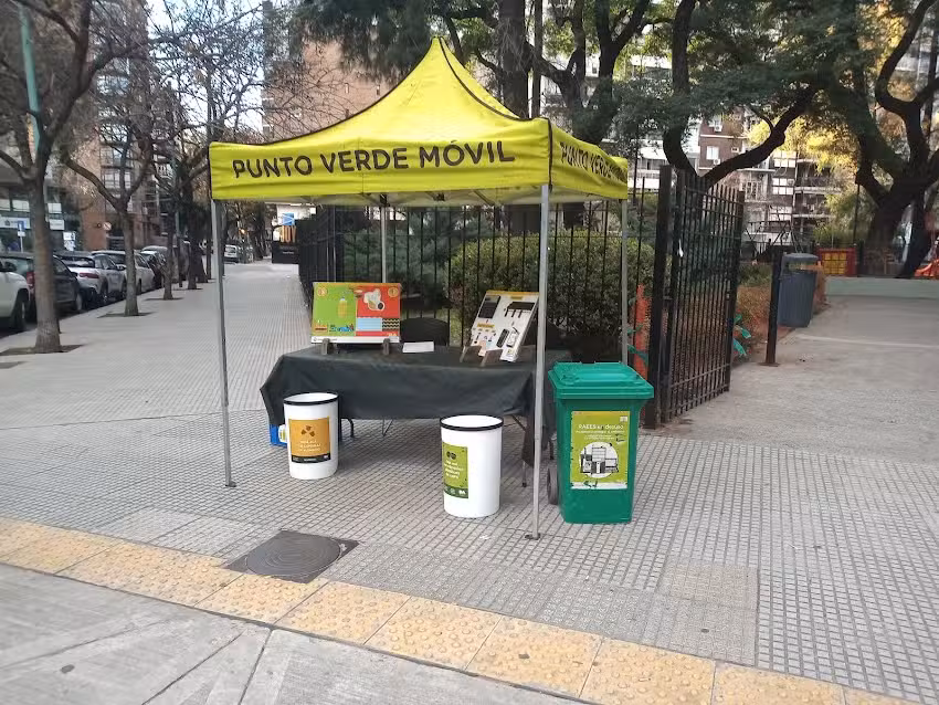 Puesto de Diarios Las Heras y Salguero