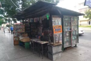 Puesto de diarios, revistas y colecciones