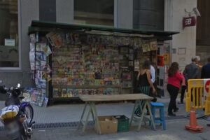 Puesto de Diarios y Revistas