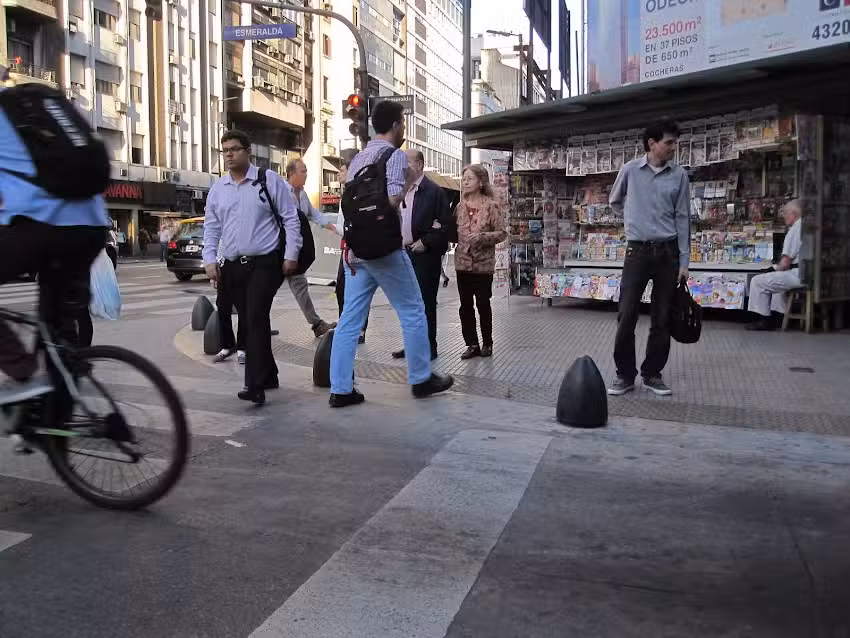 Puesto de Diarios y Revistas