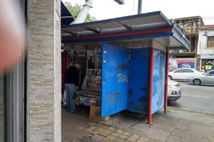 Puesto de Diarios y Revistas Raimondi