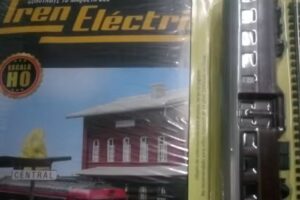 Puesto revistas y coleccionables “Congreso”