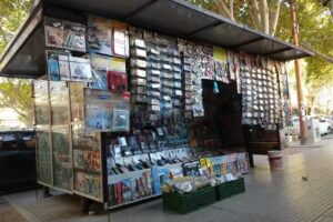 Quiosco de revistas y colecciones