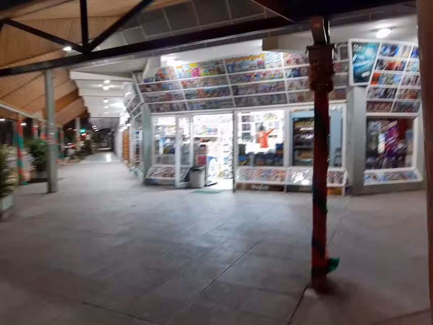 Vea y Lea Kiosko y Revistas